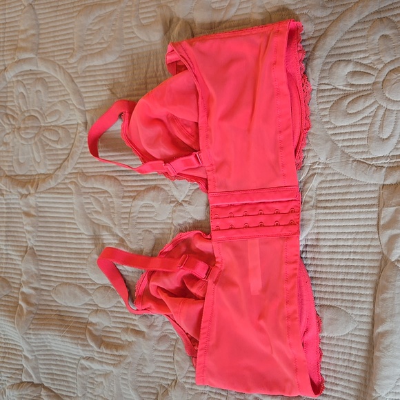 Torrid Lace Unlined WIRED Bra, Size 42F - Picture 3 of 7